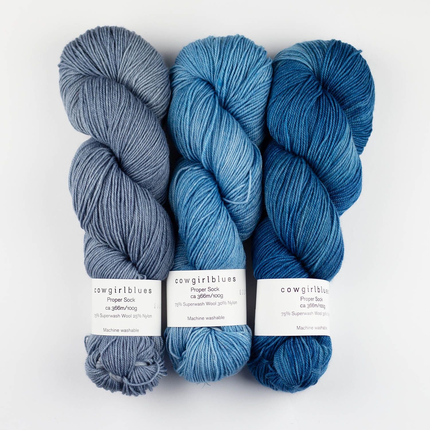 Cowgirlblues Proper Sock uni handgefärbt