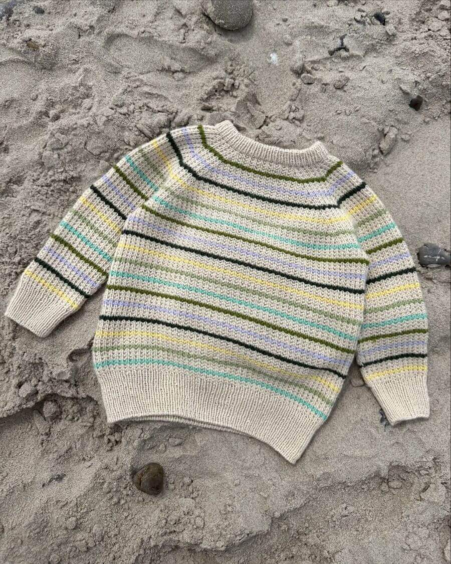 PetiteKnit Friday Sweater