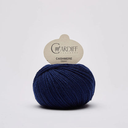 Knäuel Cardiff Cashmere clasic in Farbe indaco dunkelblau