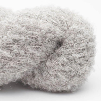 Alpaca Bouclé in Farbe hellgrau
