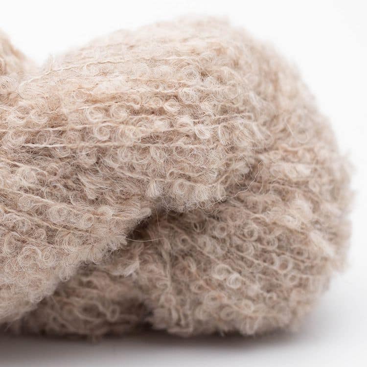 Alpaca Bouclé in  Farbe helclamel beige