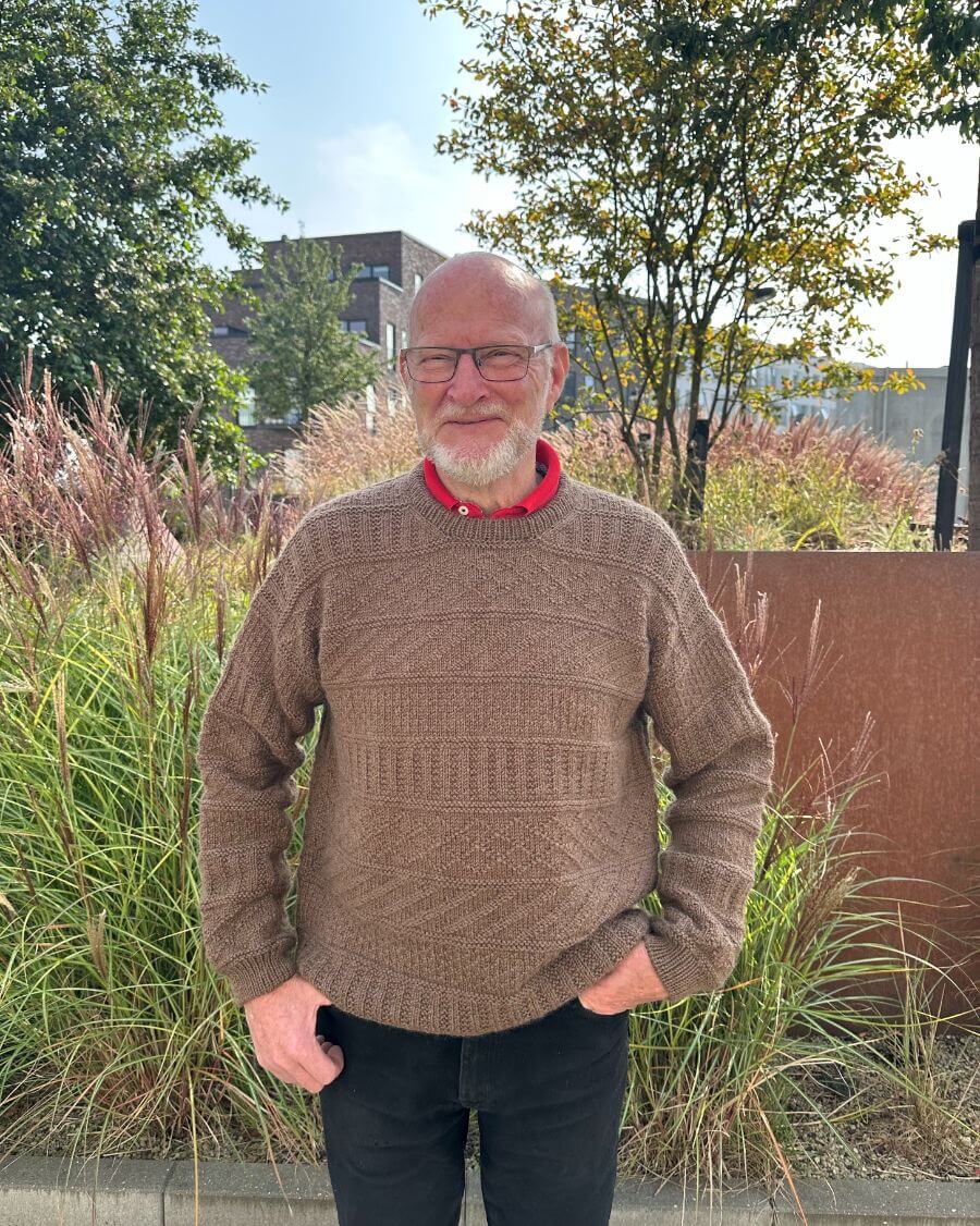 PetiteKnit Storm Sweater Man Anleitung
